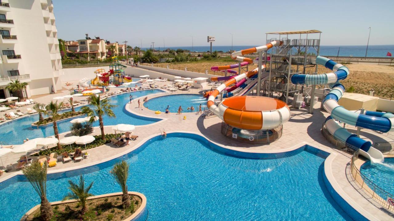 Calido Maris Hotel Ultra All Inclusive Kizilot Exterior photo