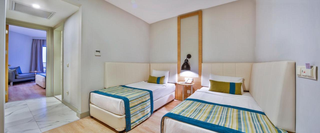 Calido Maris Hotel Ultra All Inclusive Kizilot Exterior photo