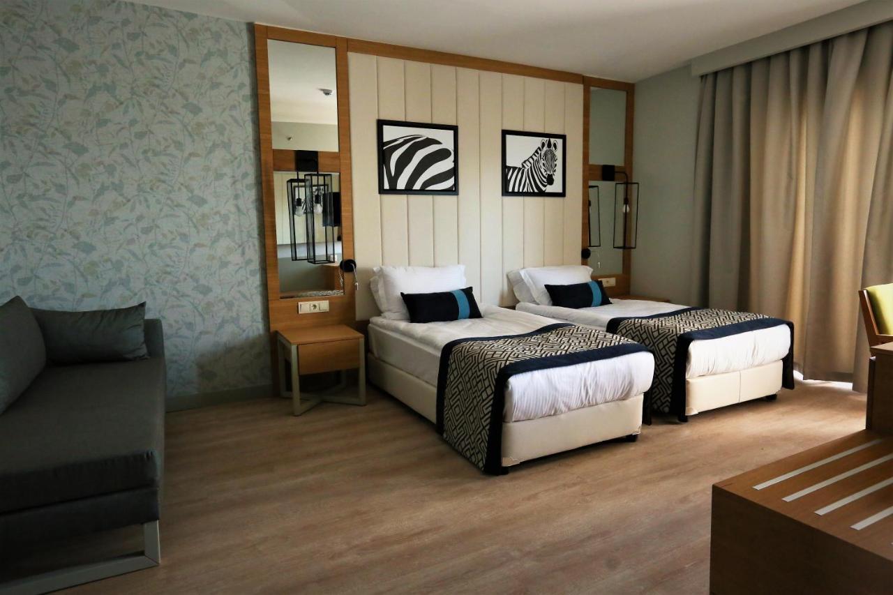 Calido Maris Hotel Ultra All Inclusive Kizilot Exterior photo