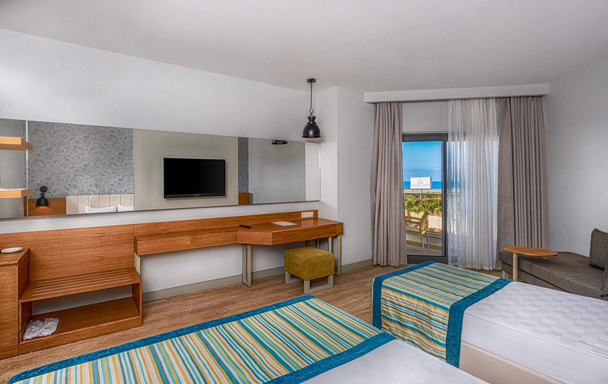 Calido Maris Hotel Ultra All Inclusive Kizilot Exterior photo
